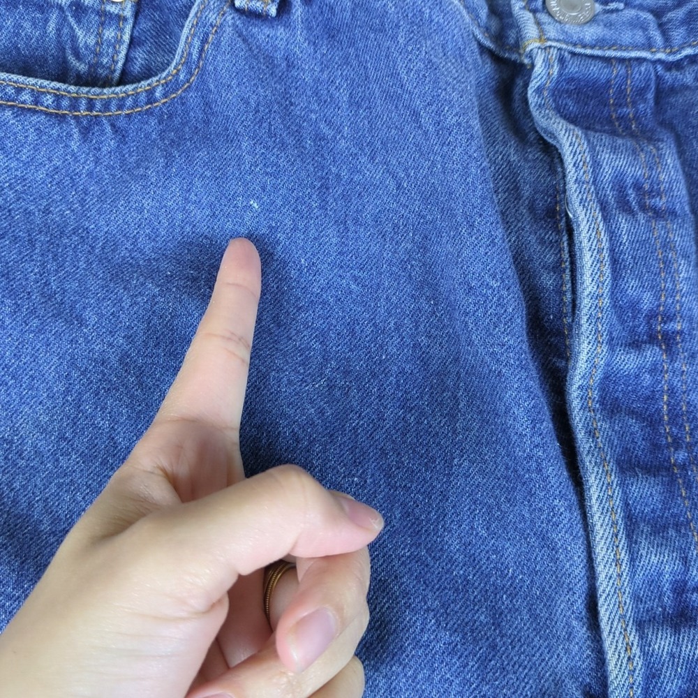 VTG Levis 501 Button Fly Jeans Mens 40x32 Blue Denim Medium Wash Straight Y2K - Picture 5 of 16
